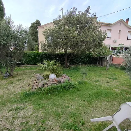 Chez Régine 3* Agde