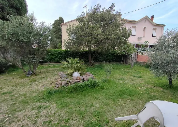 Chez Régine 3* Agde